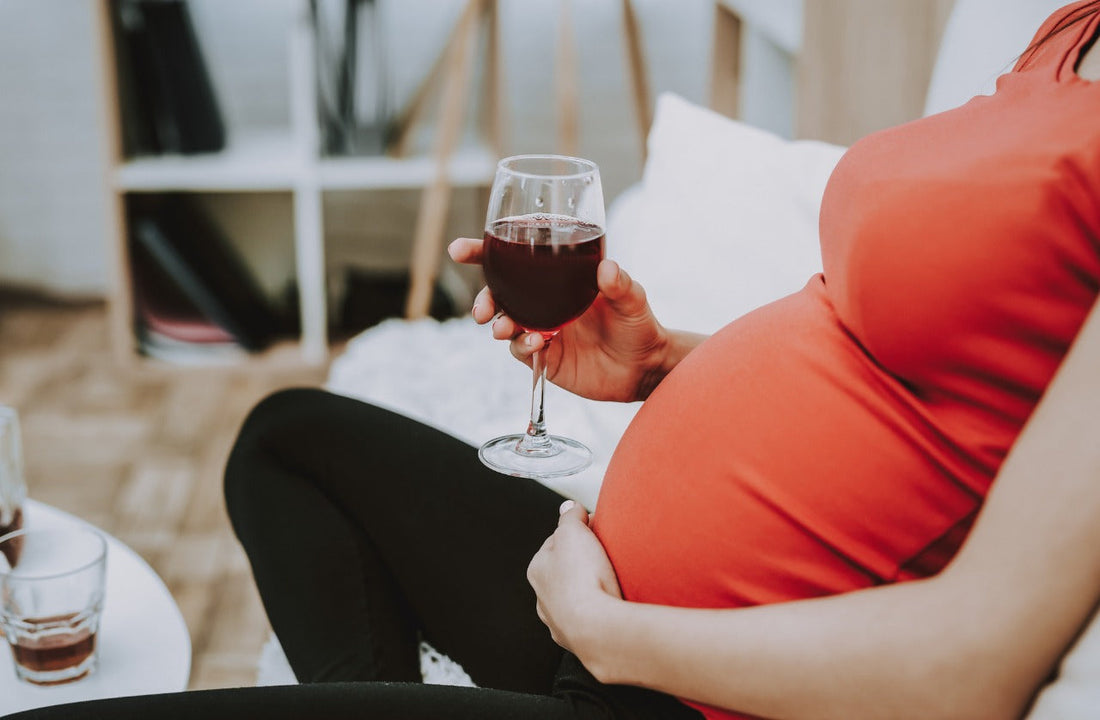 6 Benefits of Non-Alcoholic Wine (and Other Great Alternatives) During Pregnancy